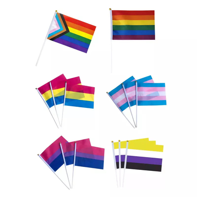 মুদ্রিত হ্যান্ডহেল্ড অগ্রগতি গর্ব পতাকা জলরোধী LGBT রংধনু পতাকা